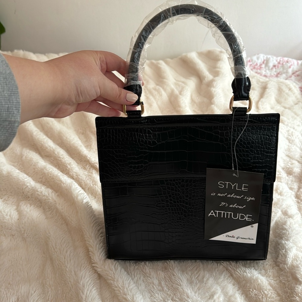 Stylish NWT Black Lunchbag